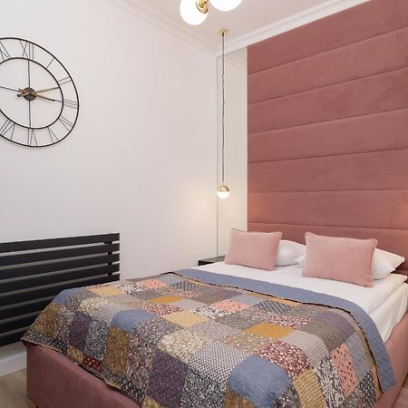 Beautiful & Stylish Apartaments Dietla With Air Conditioning By Noclegi Renters Cracovie Extérieur photo
