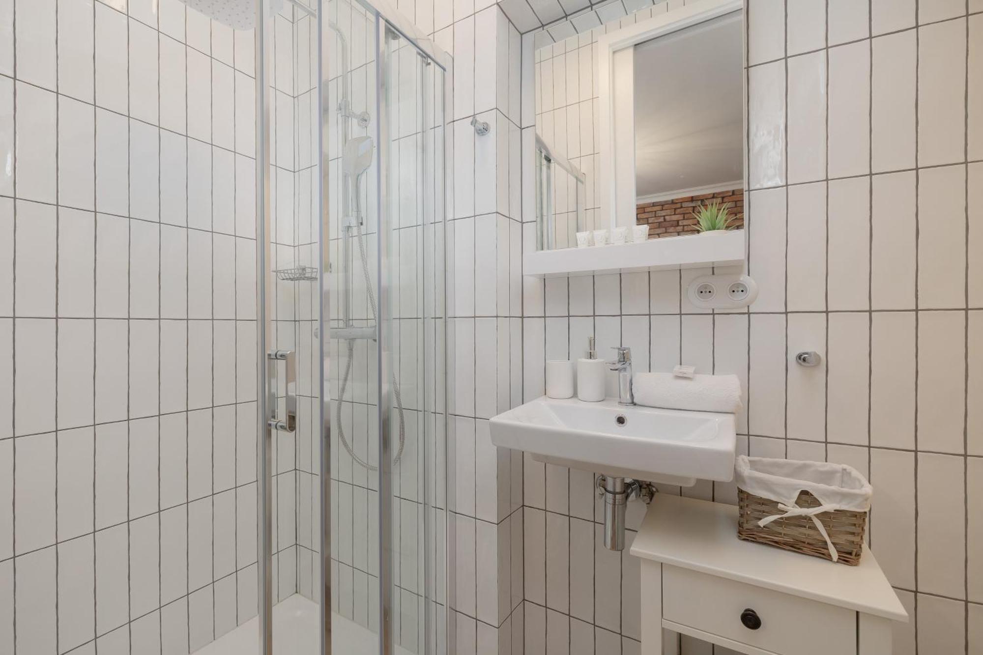 Beautiful & Stylish Apartaments Dietla With Air Conditioning By Noclegi Renters Cracovie Extérieur photo