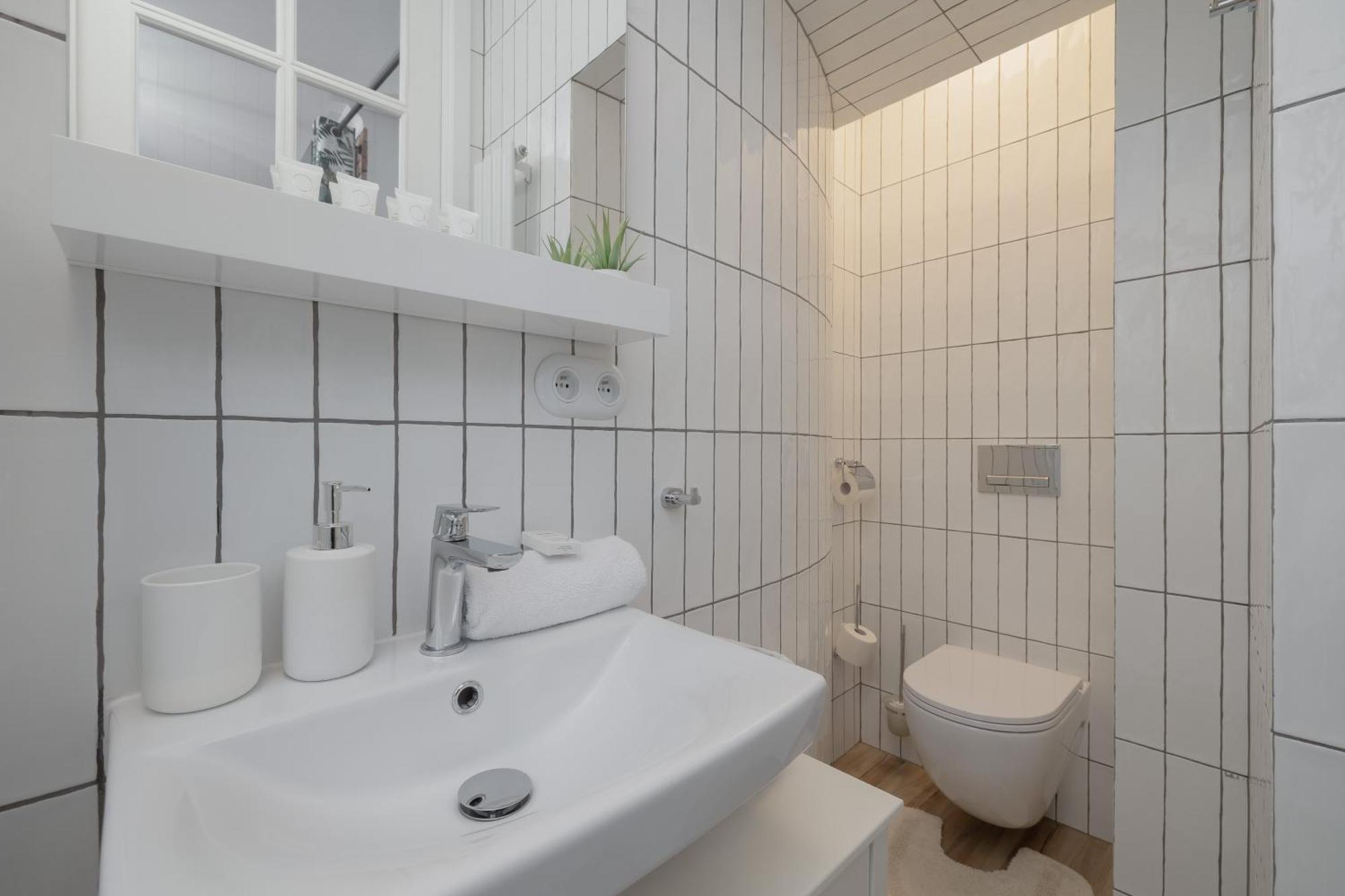 Beautiful & Stylish Apartaments Dietla With Air Conditioning By Noclegi Renters Cracovie Extérieur photo